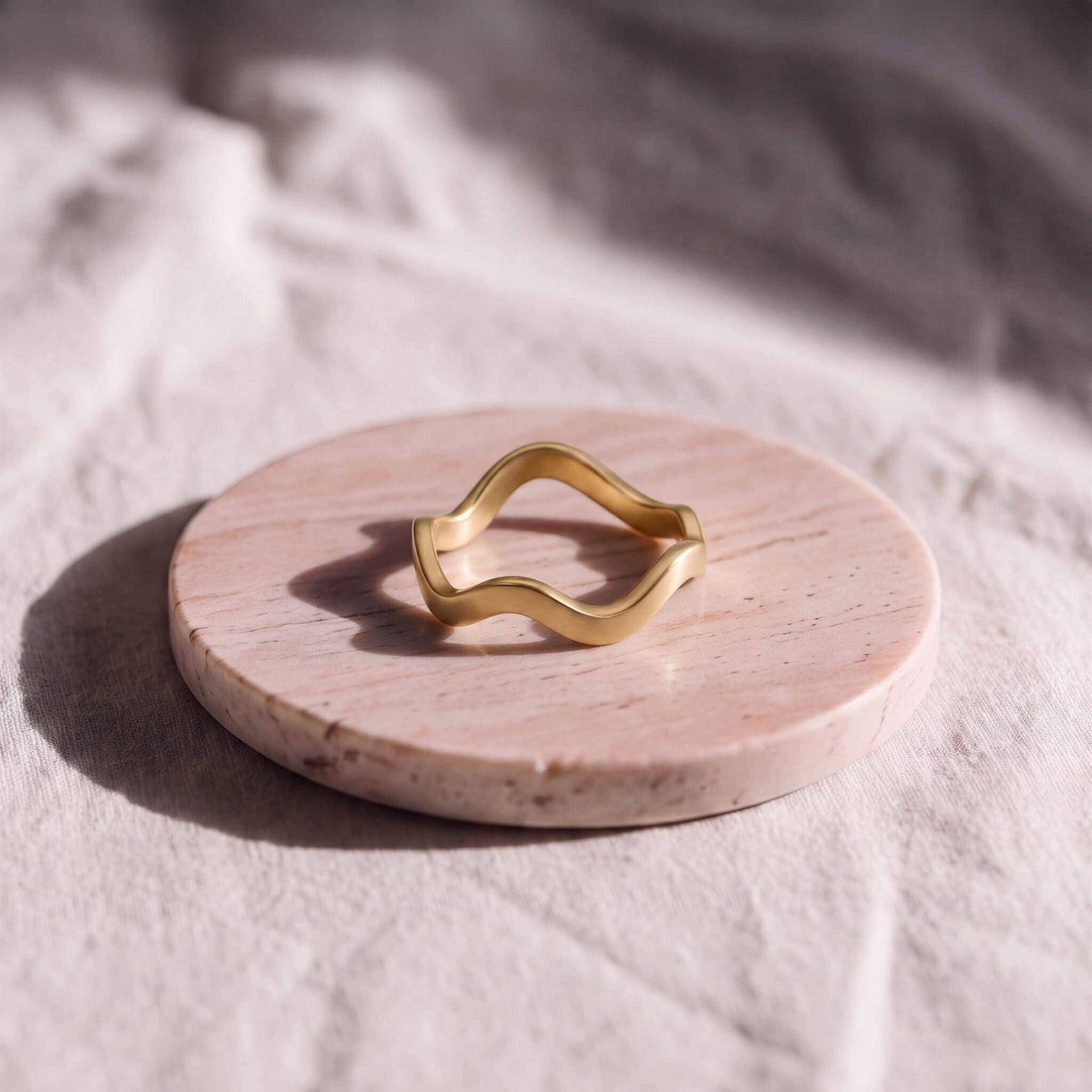 Tosha Wave Band Ring