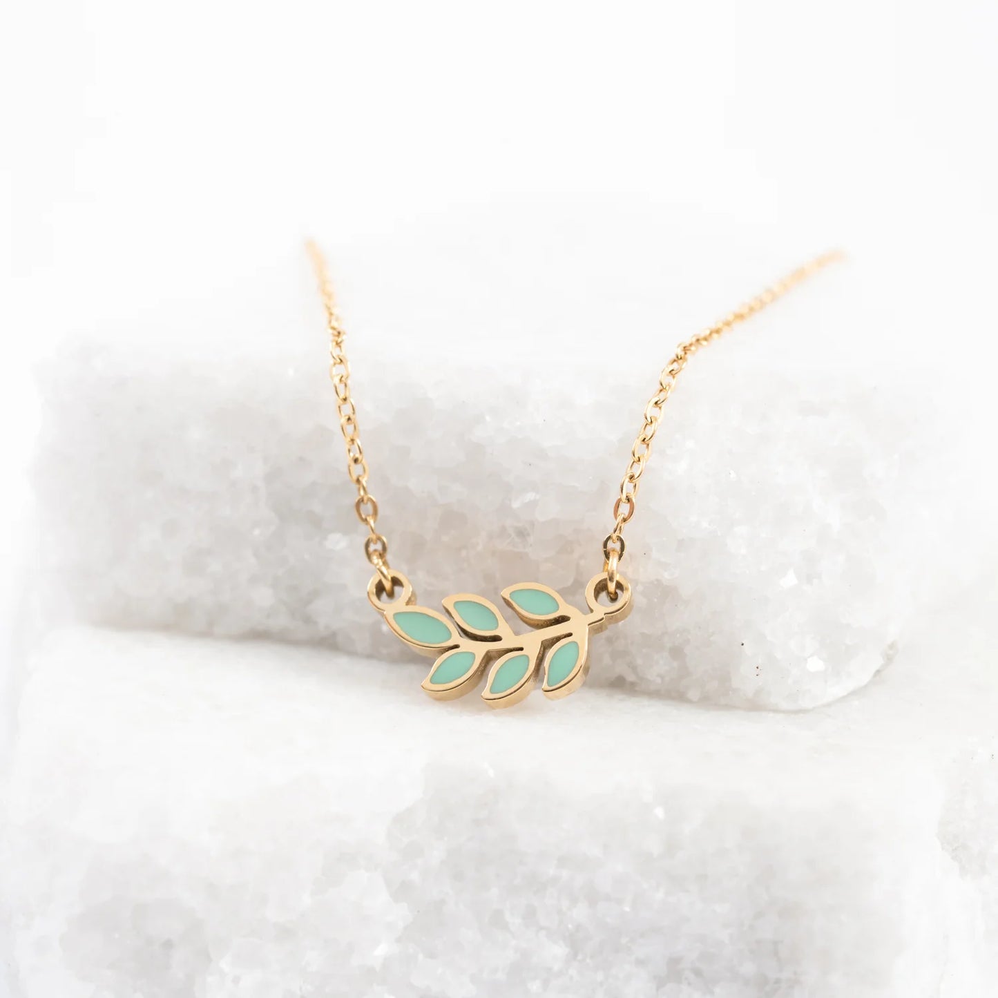 Rowen Leaf Necklace