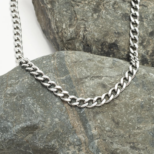 Linked Curb Chain in Stainless Steel