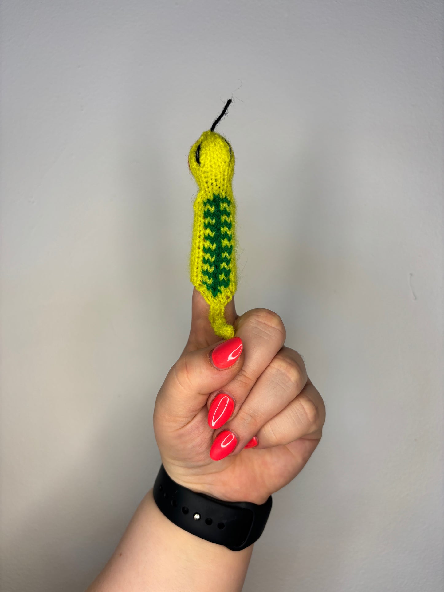 Yellow Lizard Finger Puppet